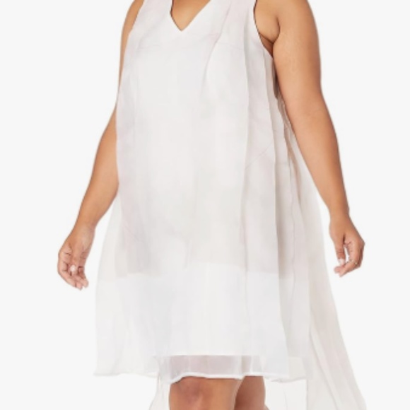 Making The Cut Winning Design Dress – NWT – Season 2, Episode 3 (Joshua/Lucie) L - Picture 1 of 9